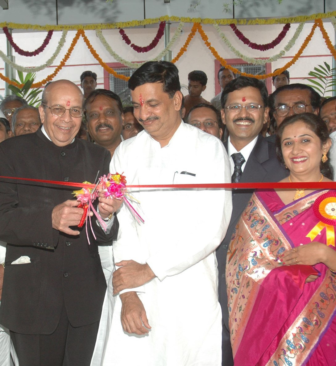 Official visit to Patil Hospital